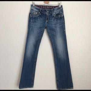 Rock revival bout cut